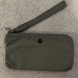 Lululemon wristlet wallet